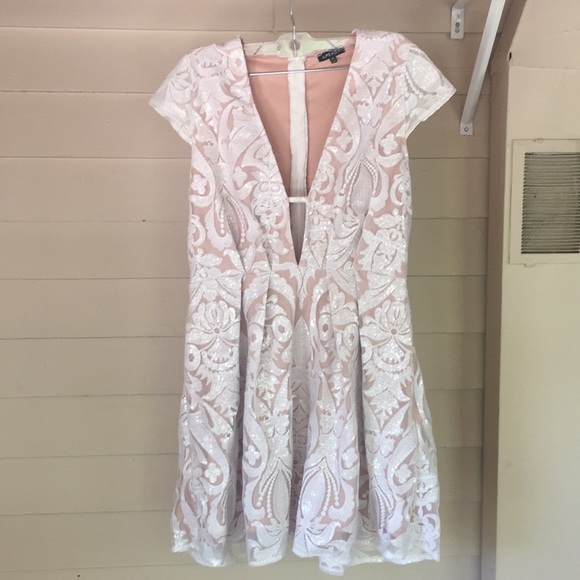 A. Peach Dresses & Skirts - White A. Peach dress